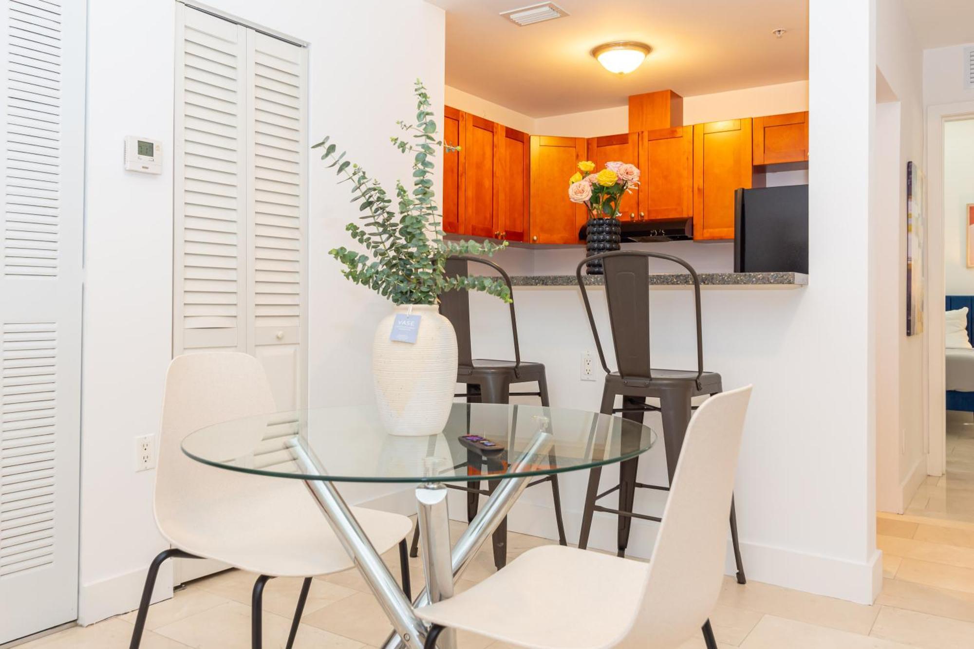 1 Bdrm Apartment - Heart Of Downtown - 5 Min To Wynwood Miami Bagian luar foto